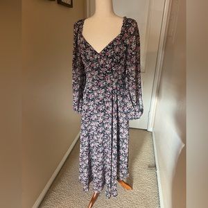 ASTR the Label, floral long sleeve midi dress size Medium